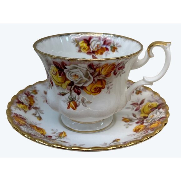 Royal Albert Bone China Lenora Cup and Saucer Set England - Picture 1 of 10